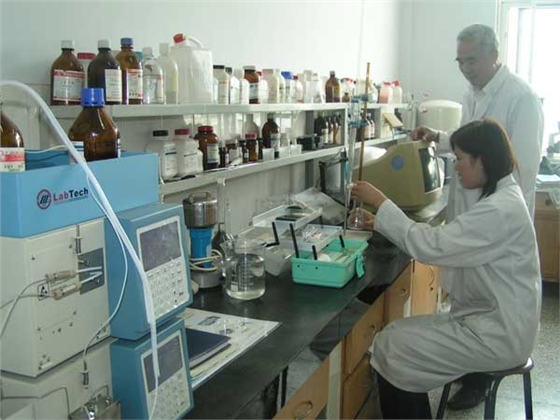 青潔能實驗室一角