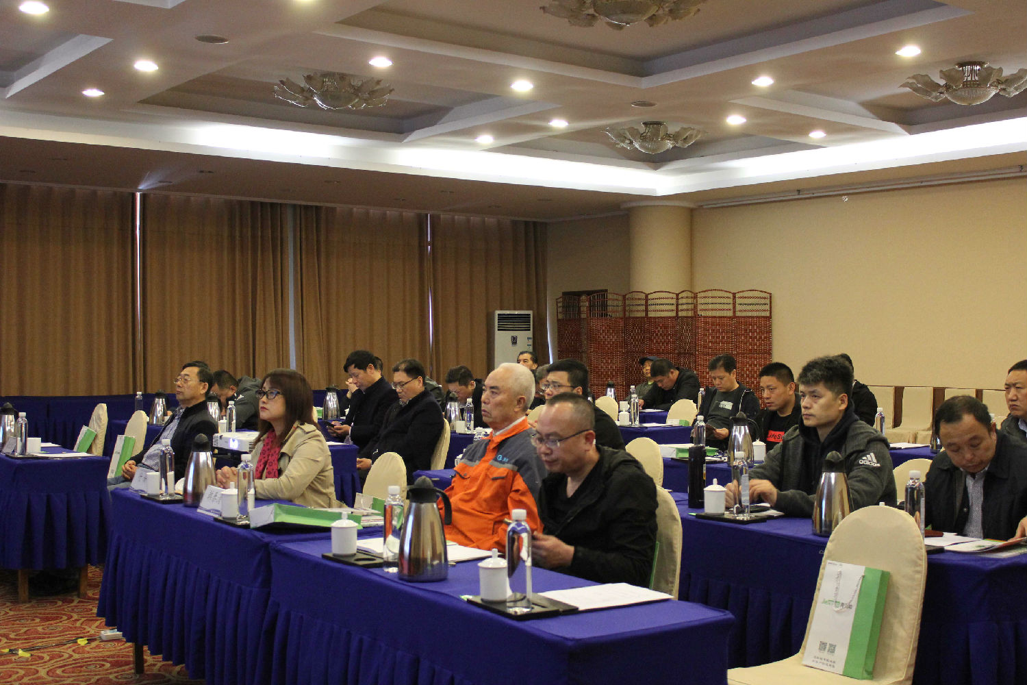 中央空調清洗 中央空調清洗